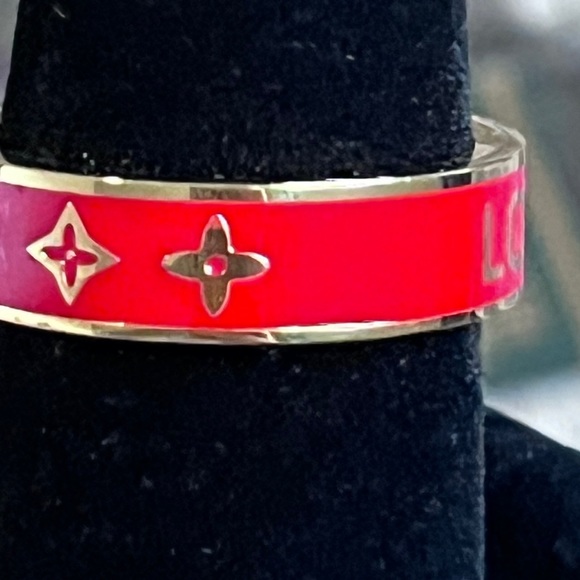 🩷Louis Vuitton Red Logo Ring 🩷 - Picture 11 of 12